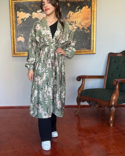 Harriet Beecher Kimono