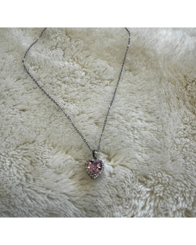 Pembe Taşlı Kolye