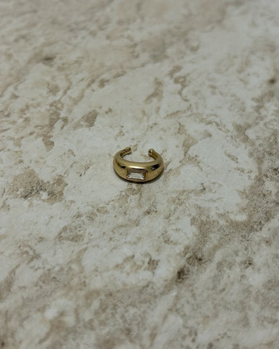 Gold Earcuff 
