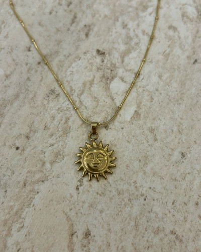 Güneş Figürlü Kolye