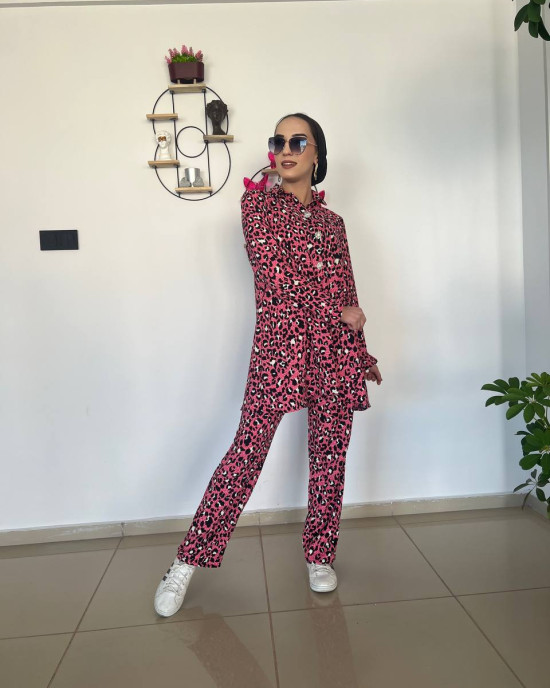 Helena Pembe Leopar Takım